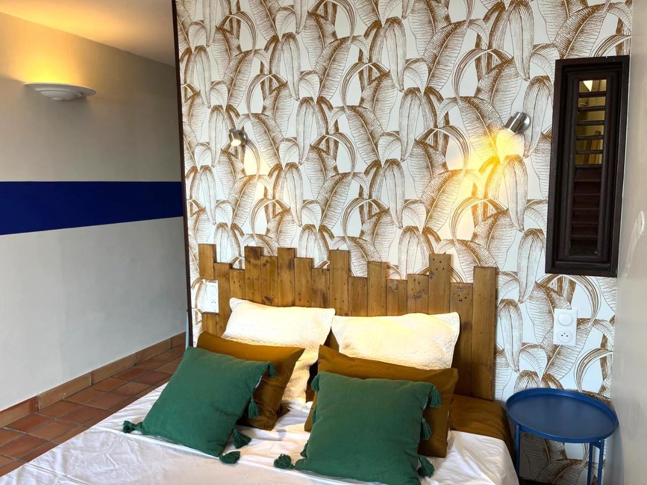 L'Escale Bleue Apartment ลา ทรินิเต ภายนอก รูปภาพ