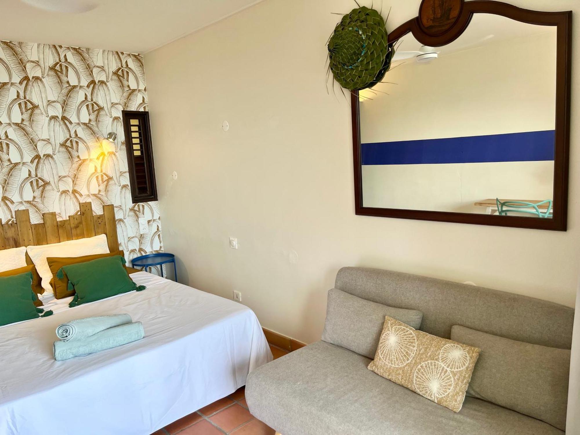 L'Escale Bleue Apartment ลา ทรินิเต ภายนอก รูปภาพ