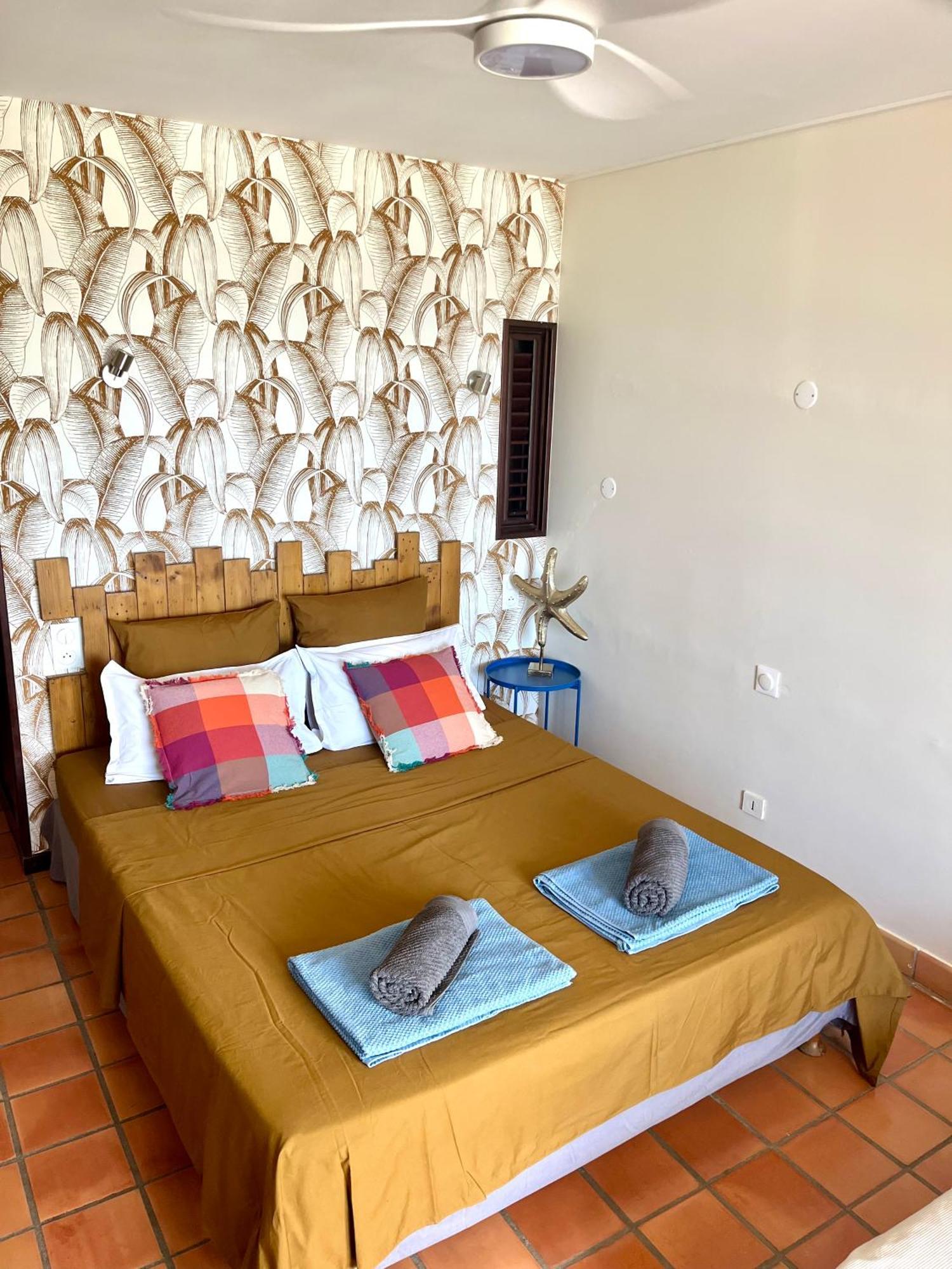 L'Escale Bleue Apartment ลา ทรินิเต ภายนอก รูปภาพ
